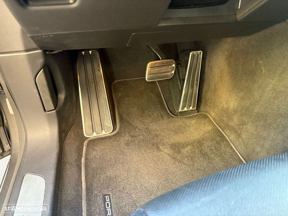 Porsche Panamera - 18