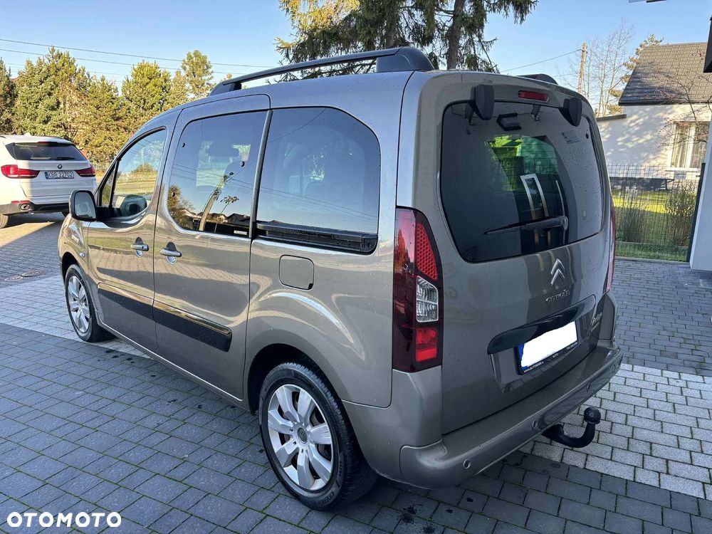 Citroën Berlingo Multispace VTi 120 Exclusive - 16