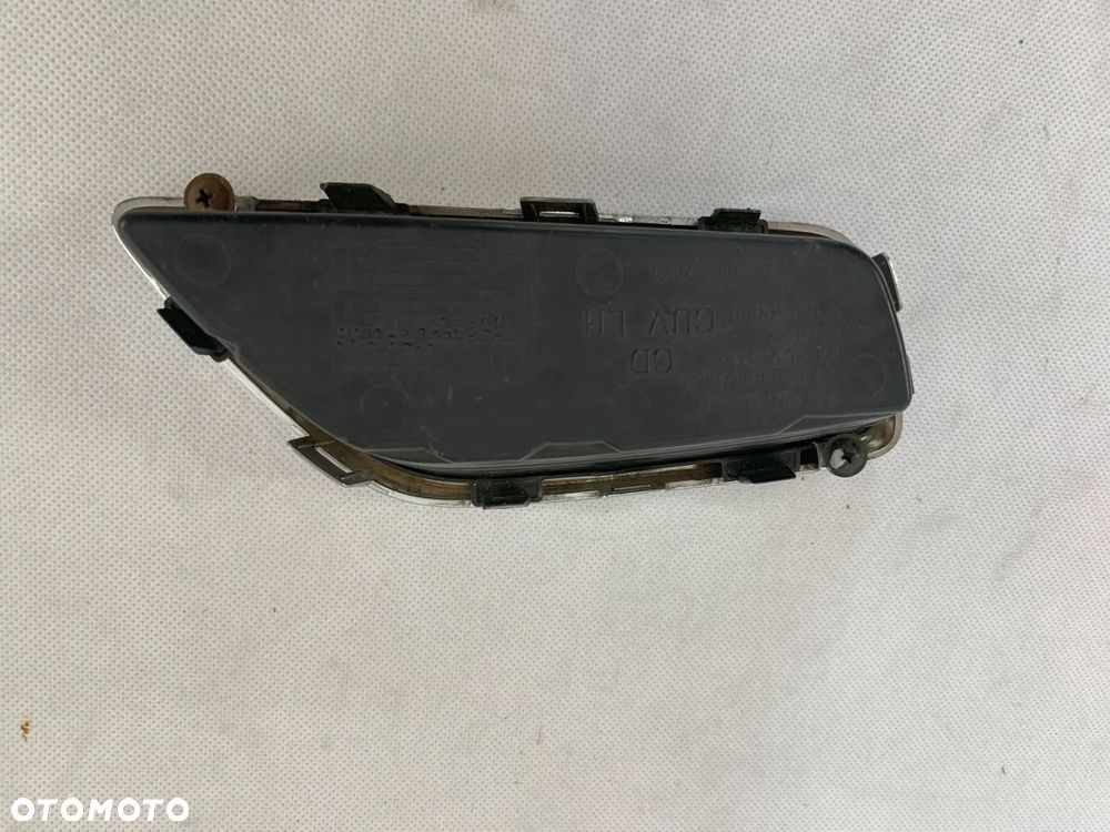 Kia XCeed koncowka atrapa wydechu lewa 19r 2019 - 2