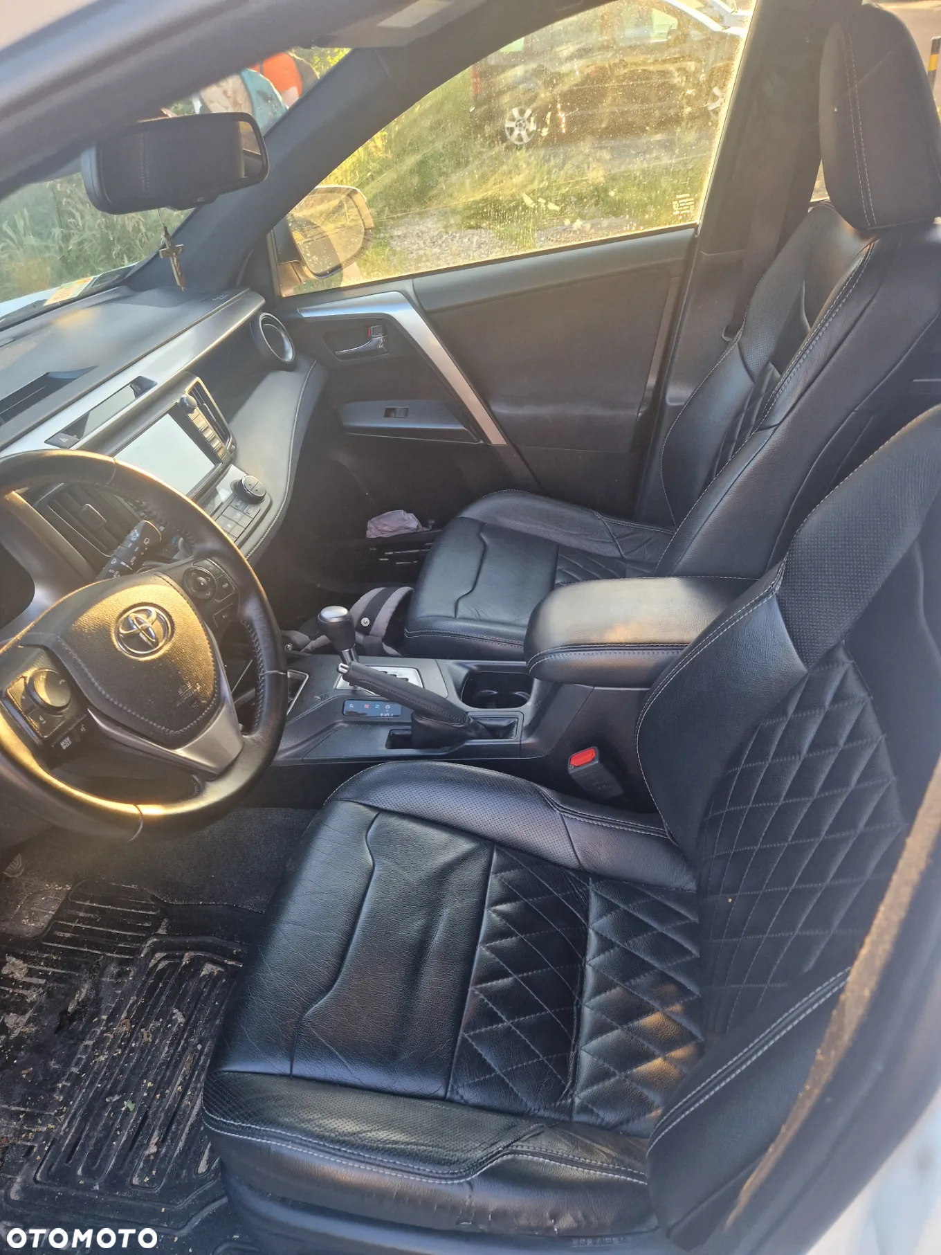 Toyota RAV4 Hybrid Prestige 4x4 - 5