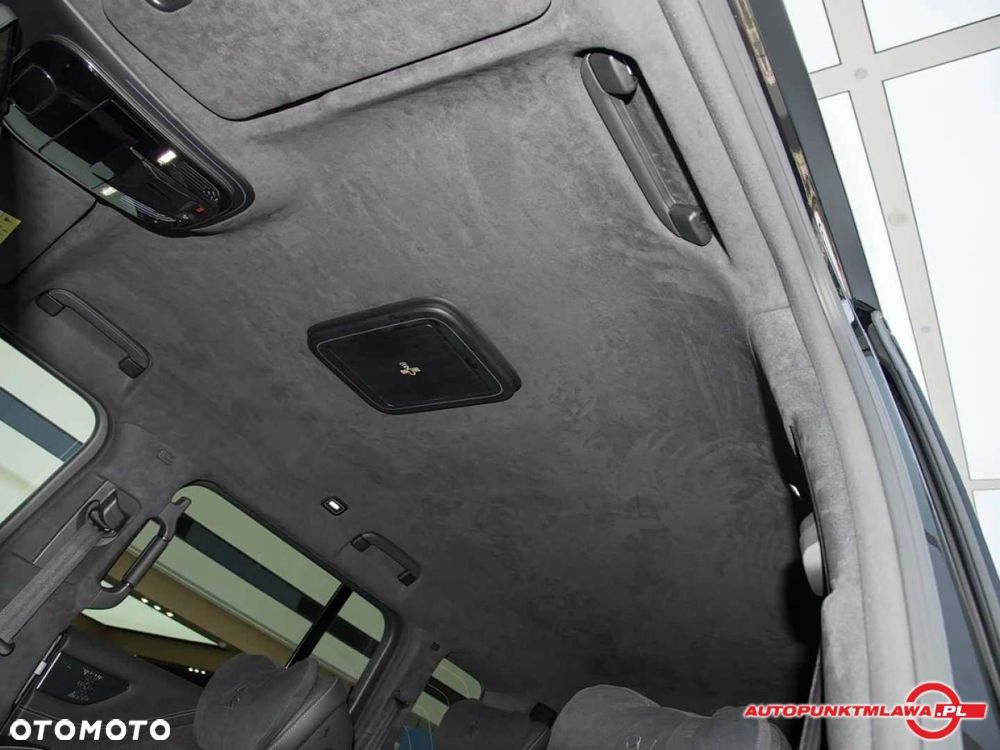 BYD Yangwang U8 - 17