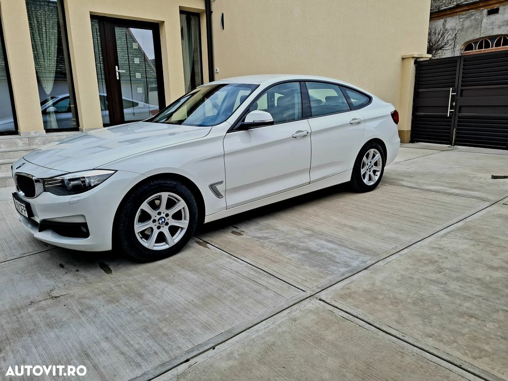 BMW Seria 3 318d Sport Line - 3
