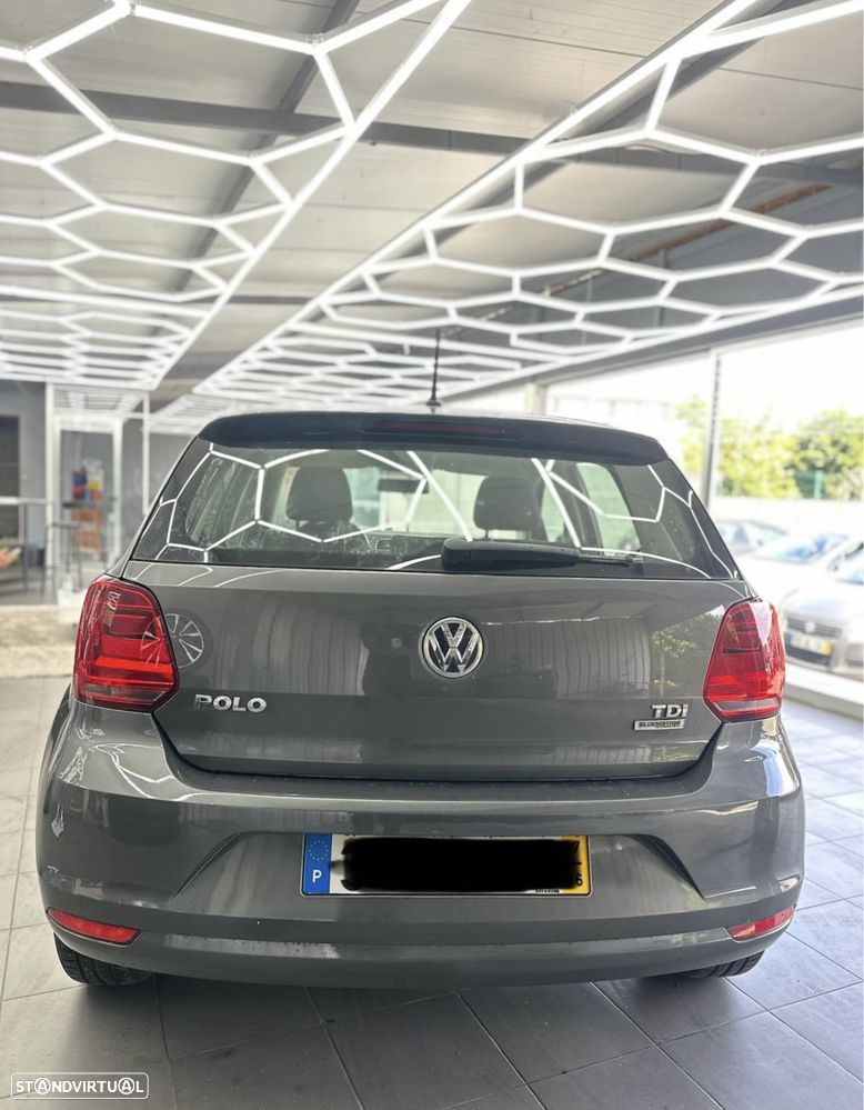 VW Polo 1.4 TDi BlueMotion - 11