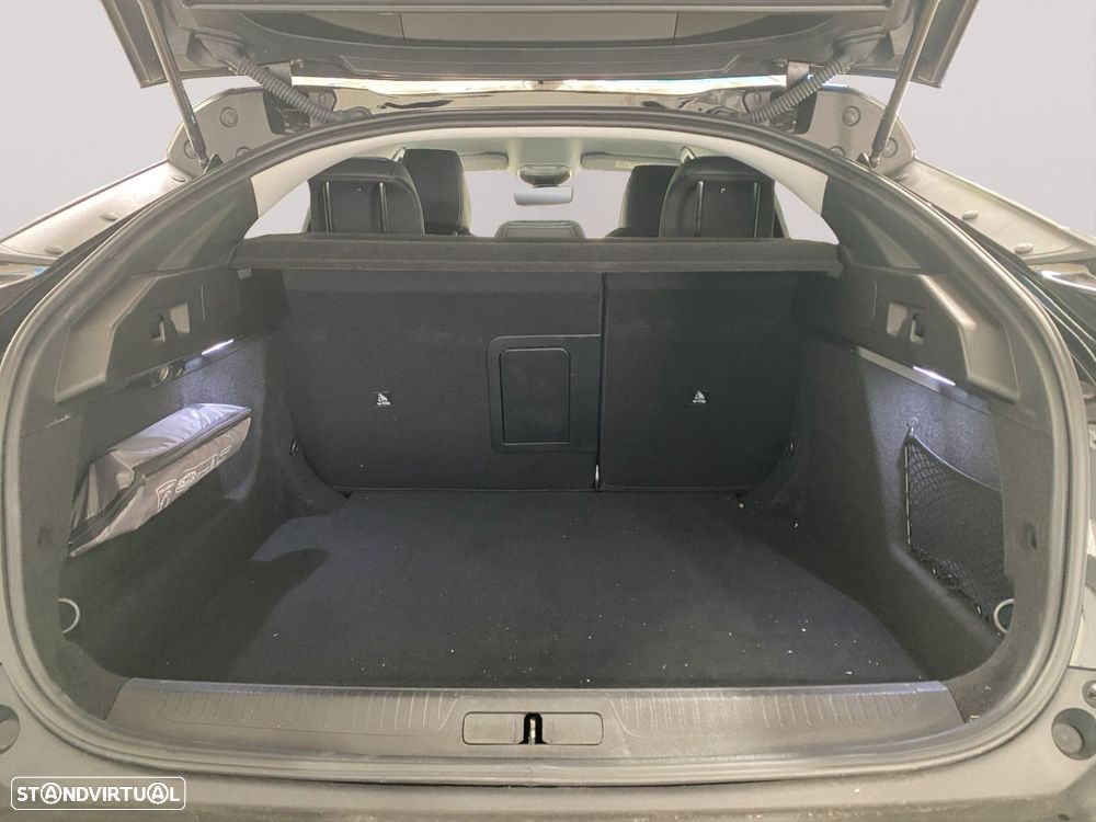 Peugeot 408 1.2 Hybrid Allure e-DCS6 - 21