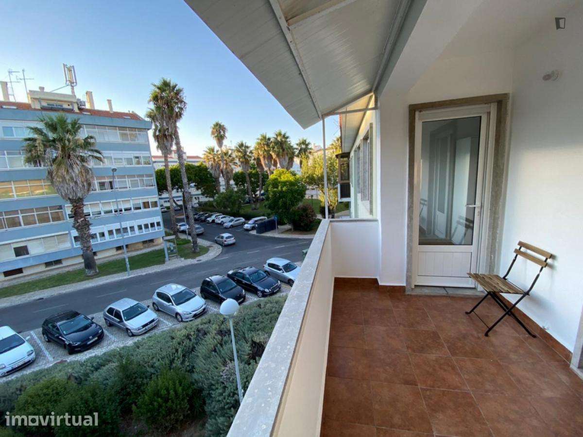 Quarto - localizado em Oeiras Lisbon - Grande imagem: 4/12