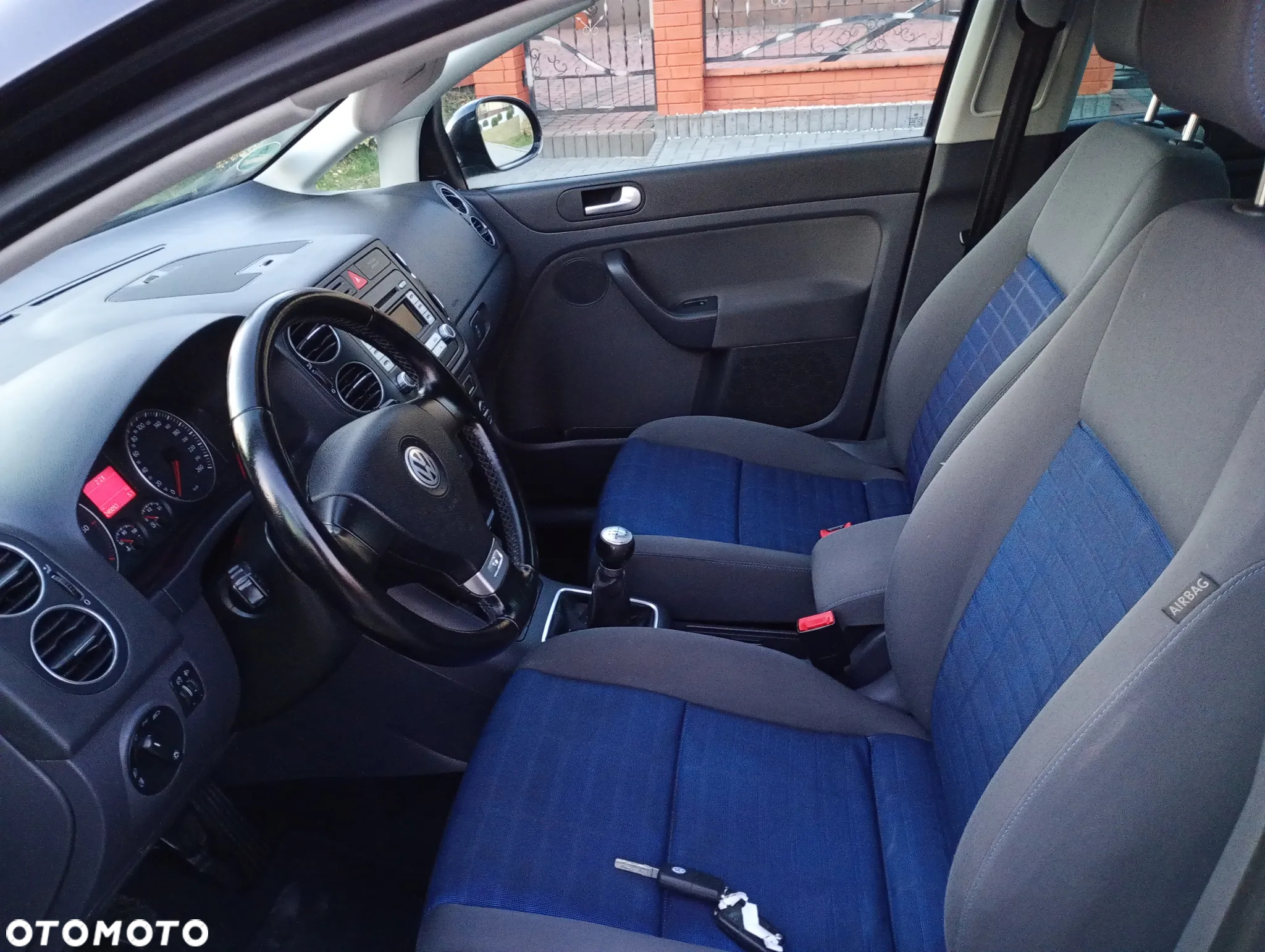 Volkswagen Golf Plus 1.9 TDI Comfortline - 16