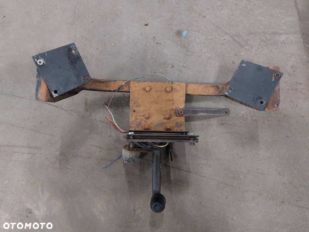 HAK HOLOWNICZY BRAK TABLICZKI FIAT ALBEA I - 1