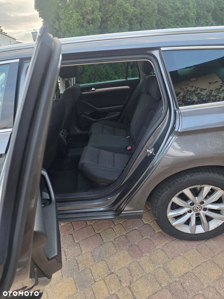 Volkswagen Passat 1.6 TDI (BlueMotion Technology) DSG Comfortline - 7