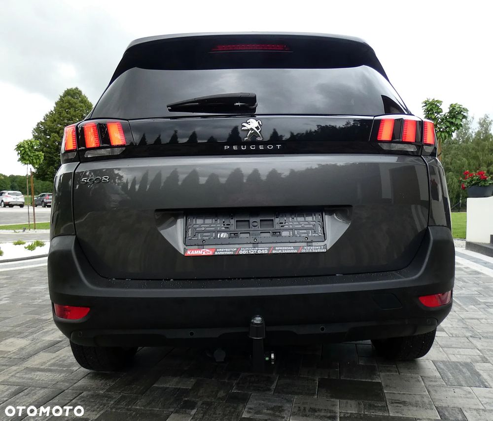 Peugeot 5008 1.6 BlueHDI Allure S&S - 26