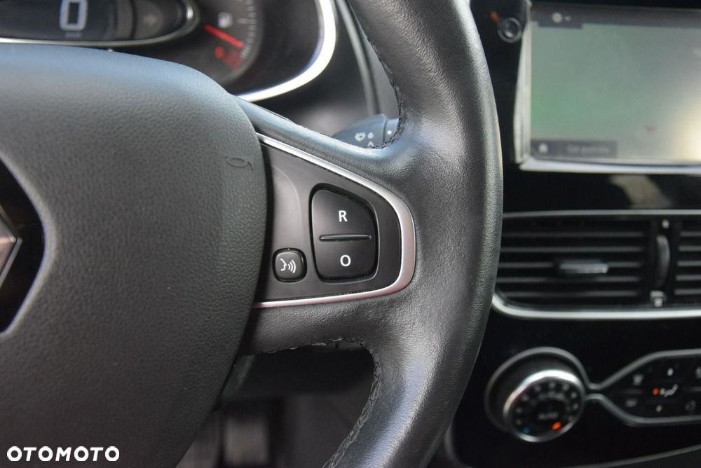 Renault Clio (Energy) TCe 90 Start & Stop LIMITED - 40