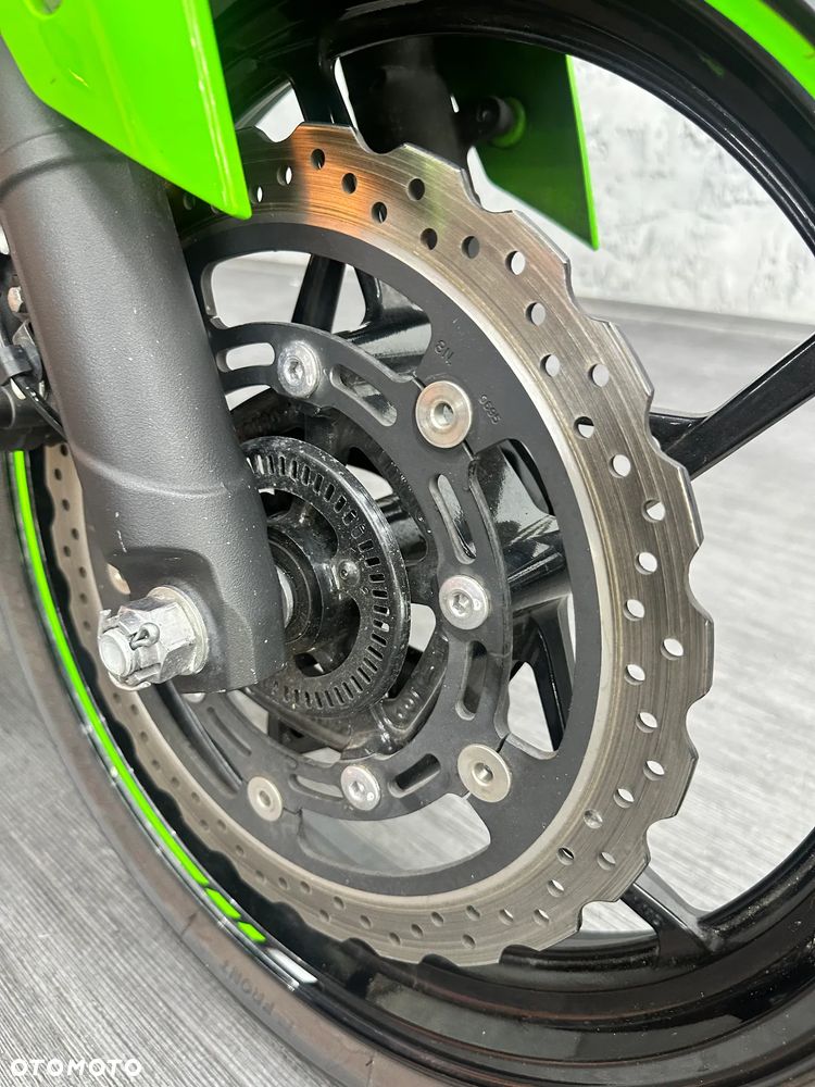 Kawasaki Ninja - 37