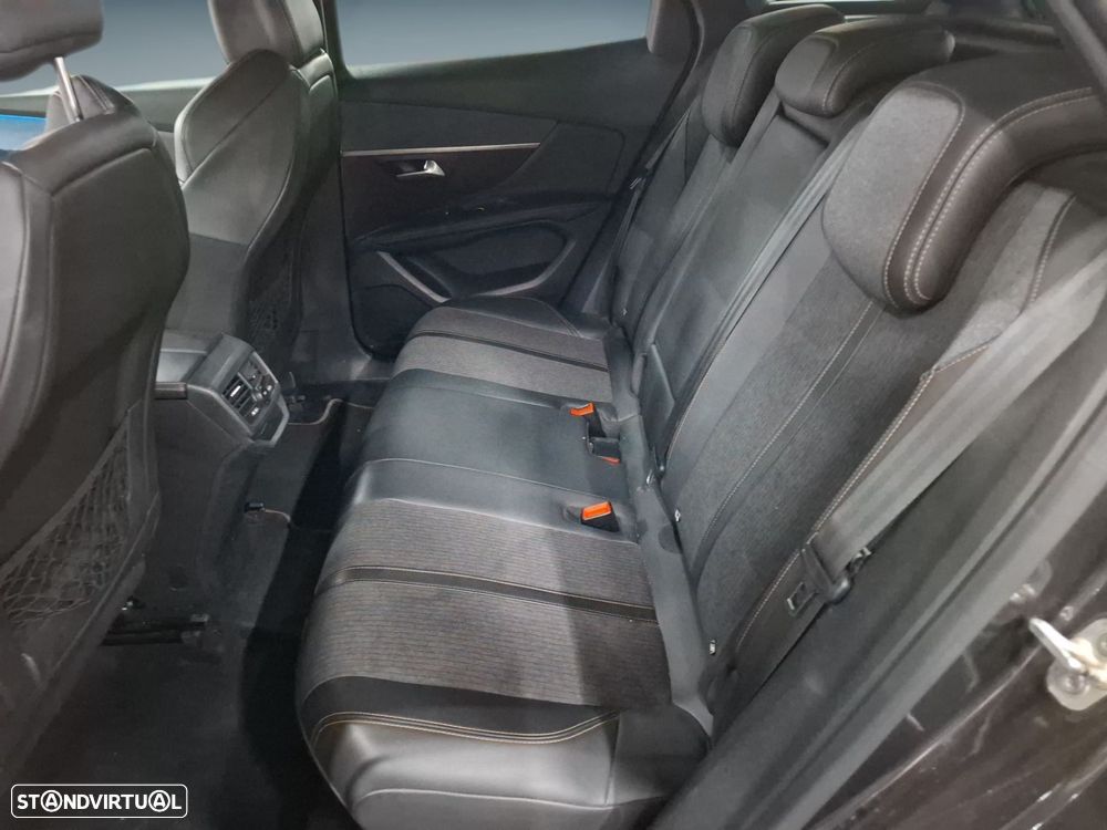 Peugeot 3008 1.5 BlueHDi GT EAT8 - 14
