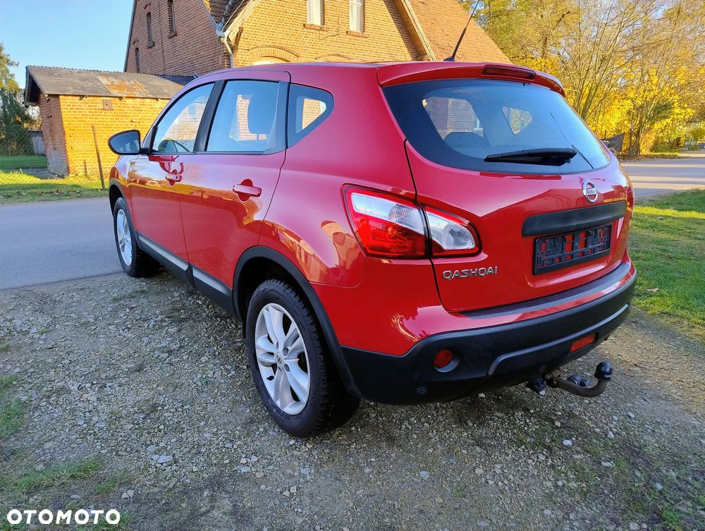 Nissan Qashqai 1.6 visia - 3