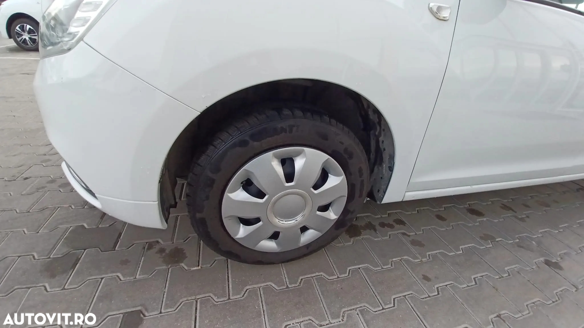 Dacia Logan - 3