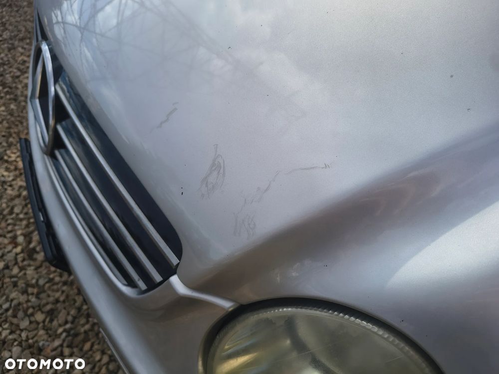 Mercedes-Benz CLK - 16