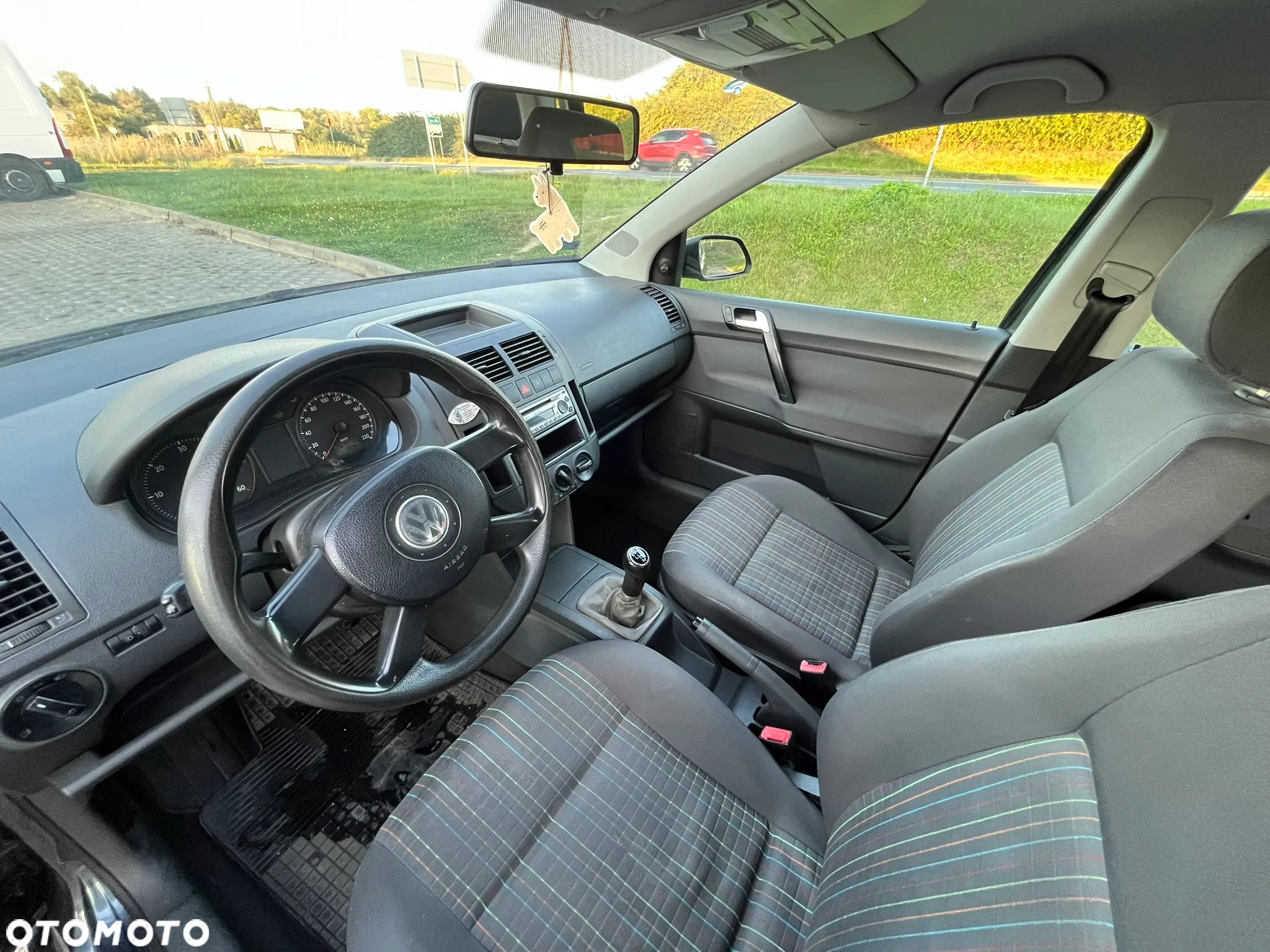 Volkswagen Polo - 5