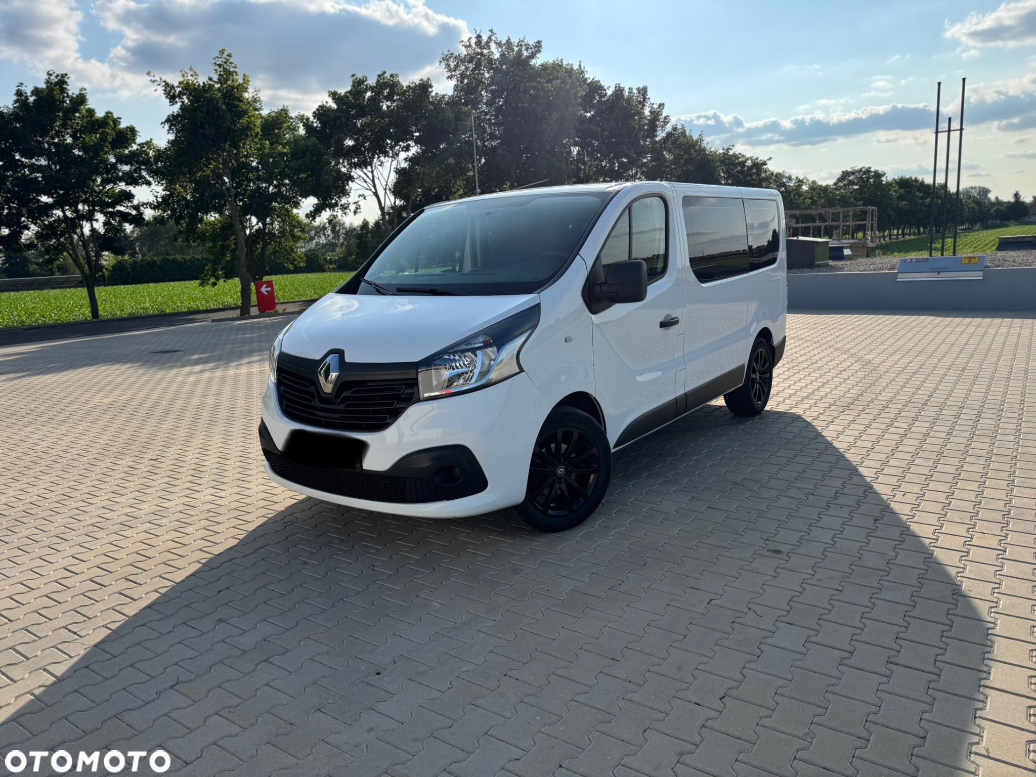 Renault Trafic - 1