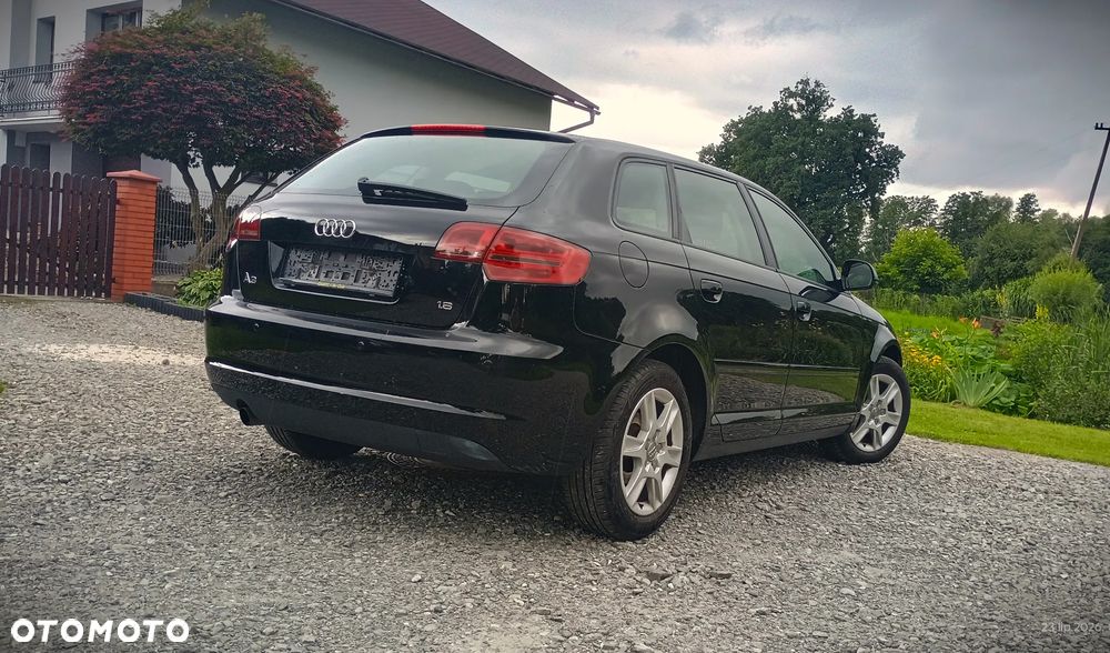 Audi A3 Sportback 1.6 Ambiente - 10