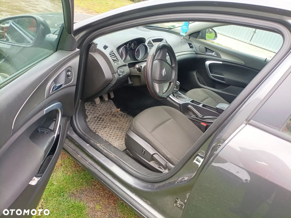 Opel Insignia 2.0 CDTI - 6