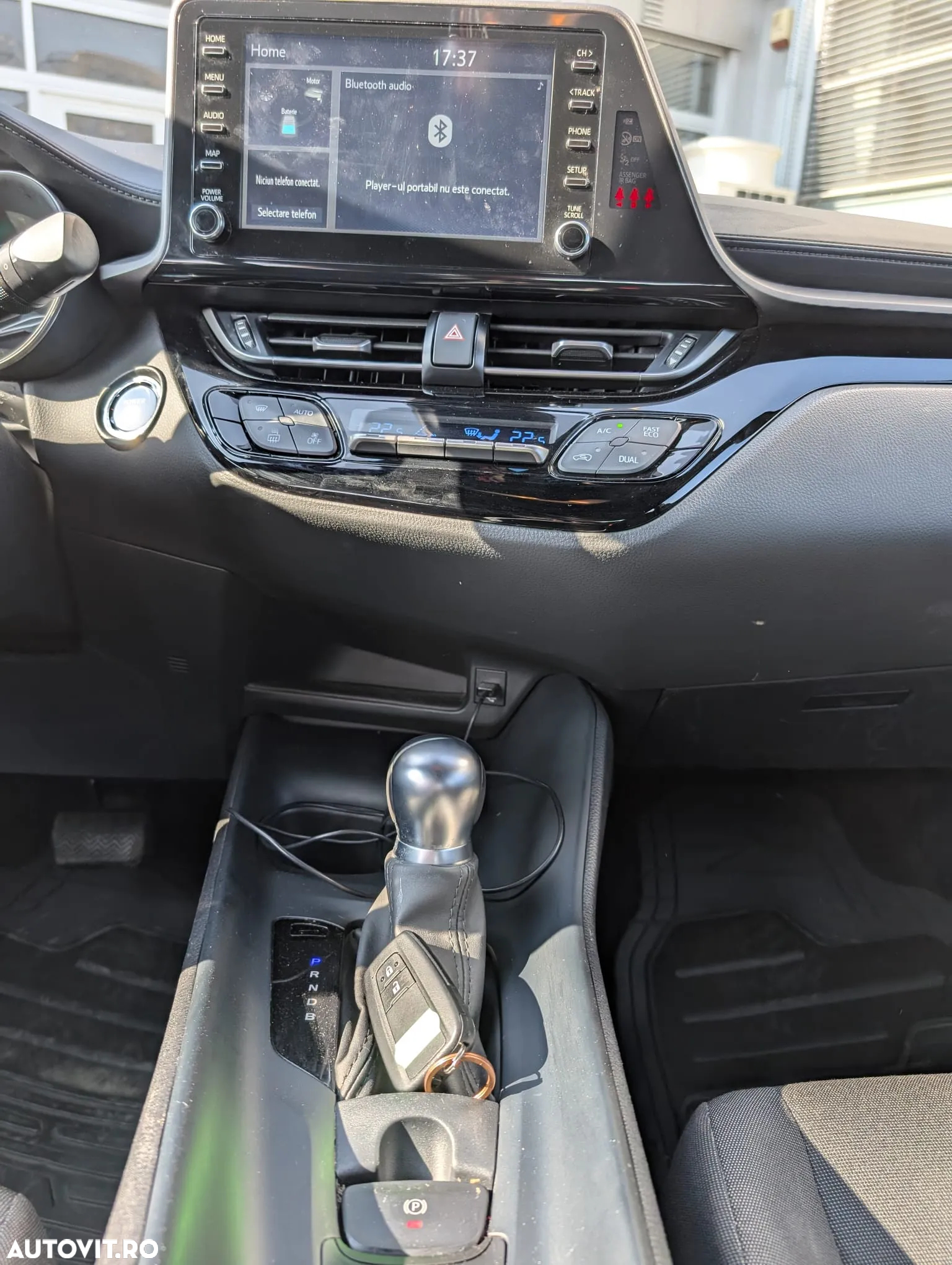 Toyota C-HR 1.8 HSD 122 CP 4x2 CVT Core - 10