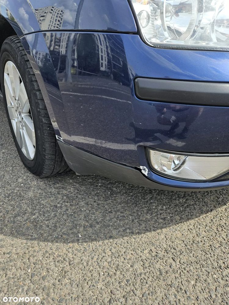 Ford Mondeo 2.5 V6 Ghia - 11