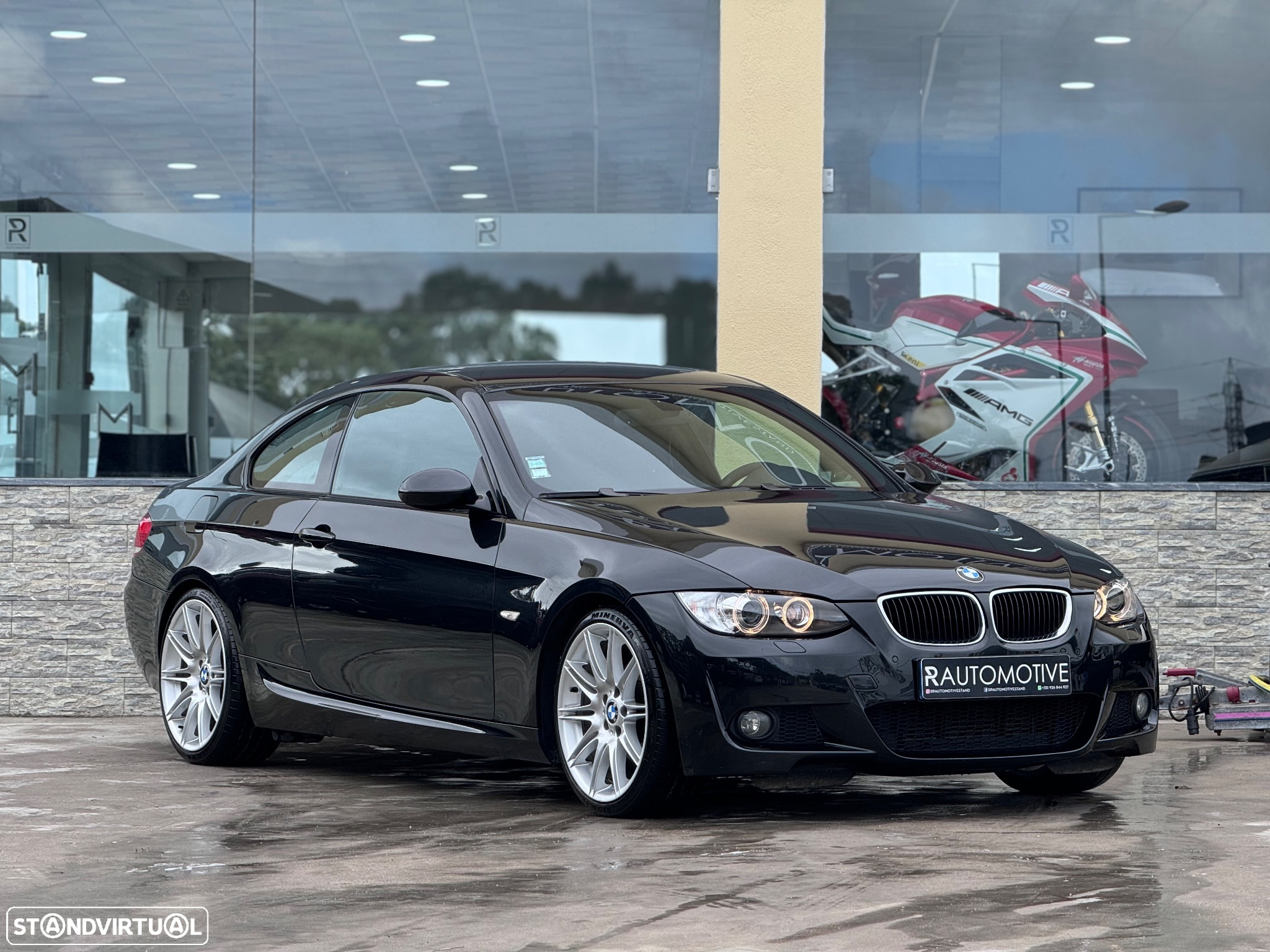 BMW 320 d Coupe - 2
