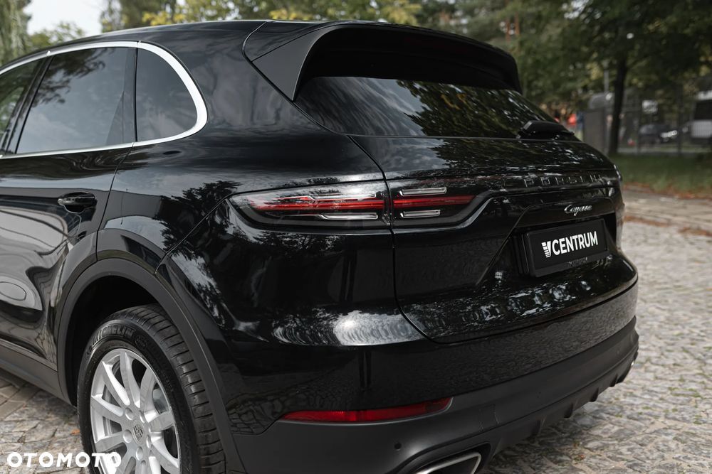 Porsche Cayenne Standard - 10