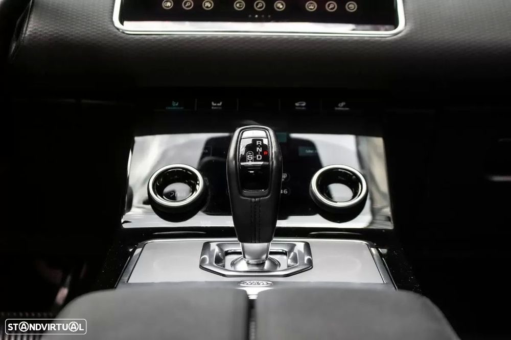 Land Rover Range Rover Evoque 2.0 D150 AWD Auto - 39