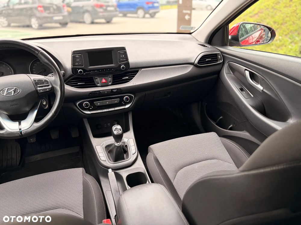 Hyundai i30 1.4 Comfort - 16