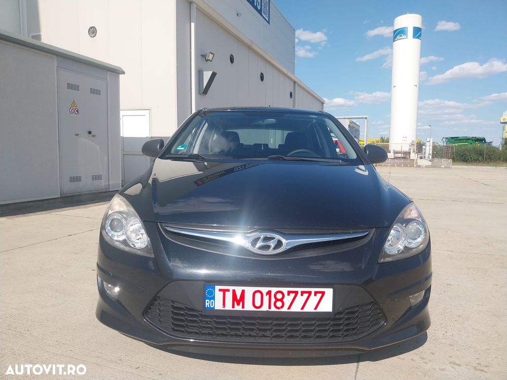Hyundai i30 1.4 FIFA WM Edition - 8