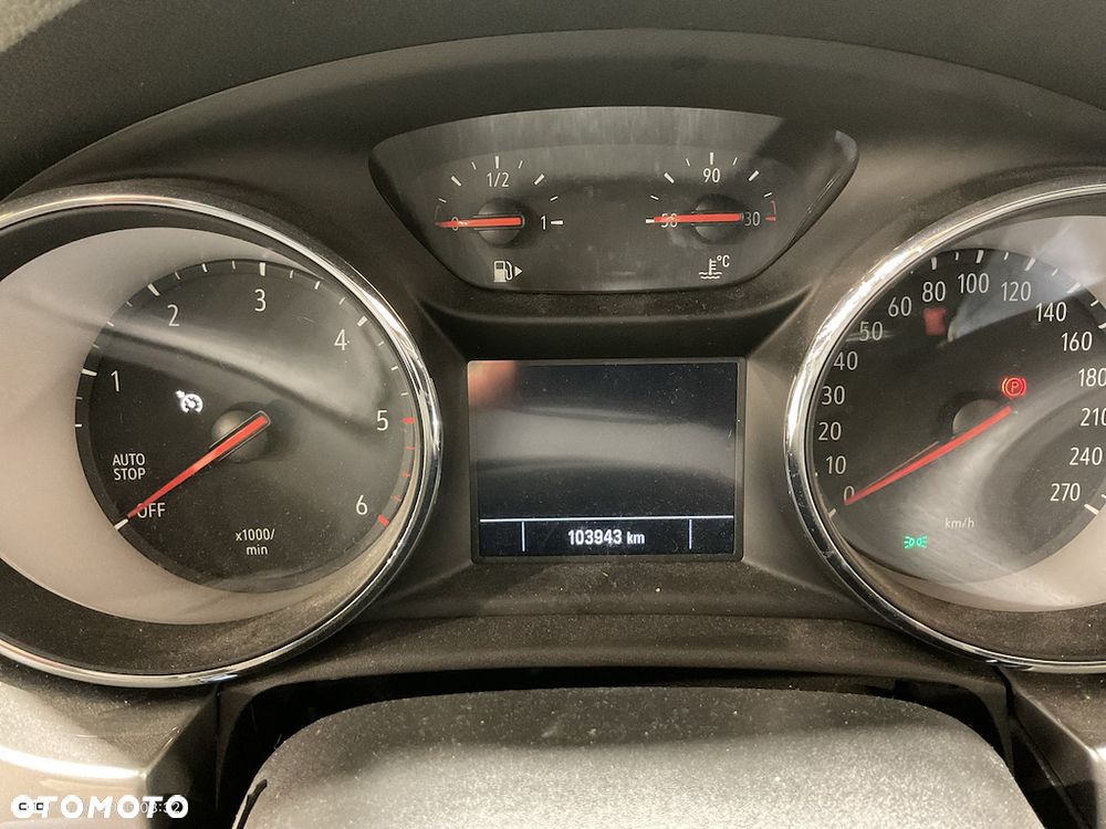 Opel Astra 1.5 CDTI GS Line S&S - 9