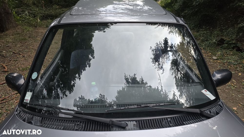 Toyota RAV4 - 8