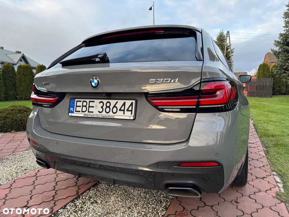 BMW Seria 5 530d xDrive mHEV M Sport sport - 7