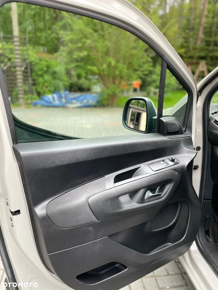 Opel Combo 1.2 Turbo Start/Stop Edition - 18