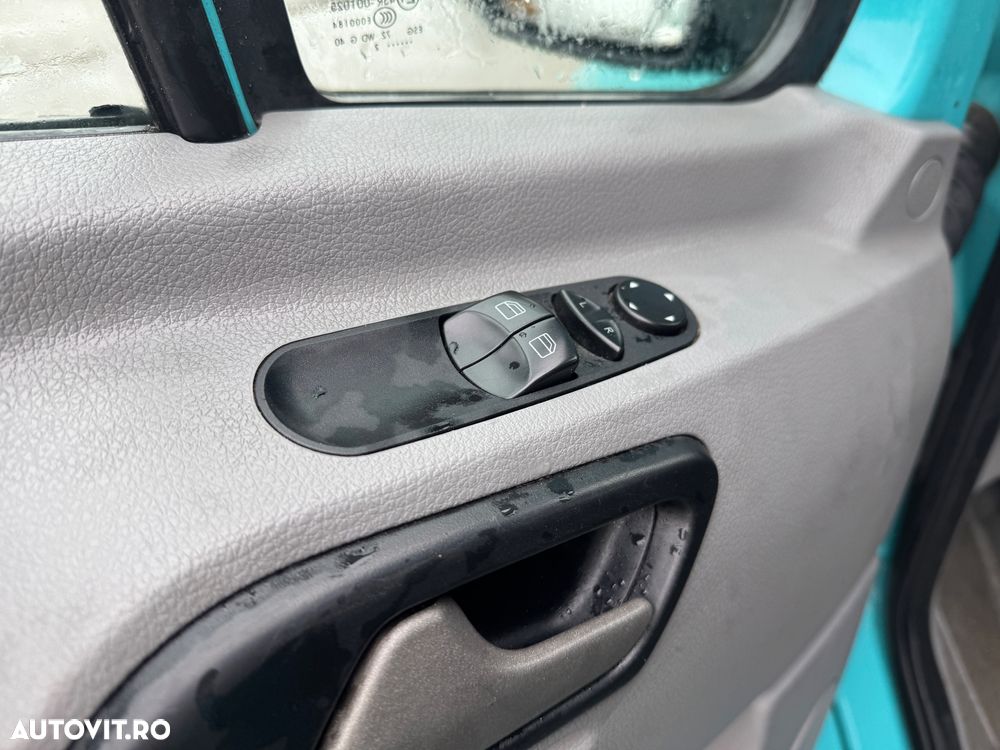 Mercedes-Benz Sprinter (BlueTec) 906.211 - 18