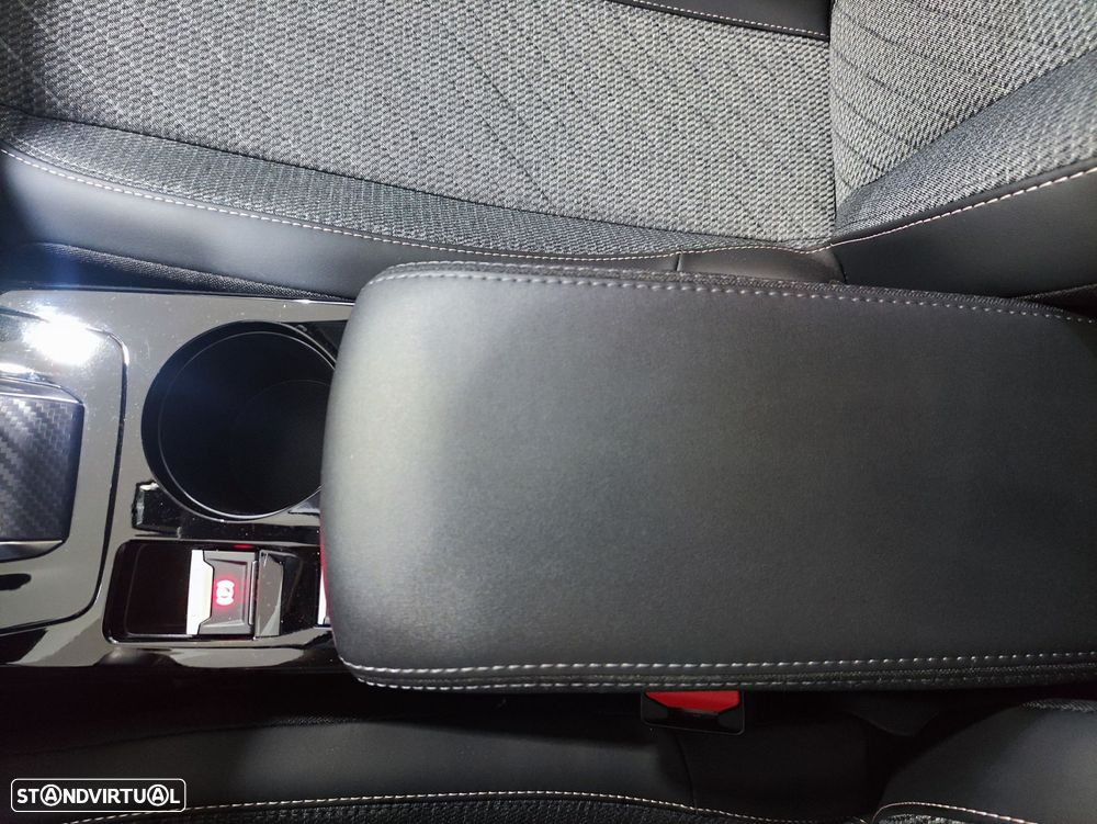 Peugeot e-208 50 kWh Allure - 25