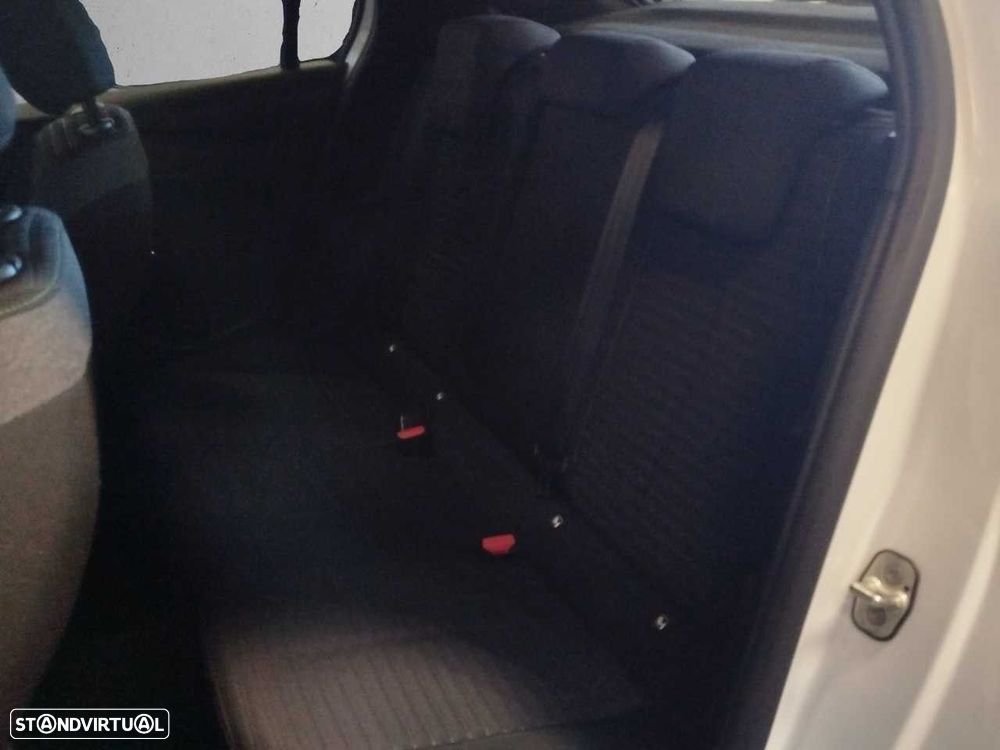 Peugeot 208 1.2 PureTech Active Pack - 10