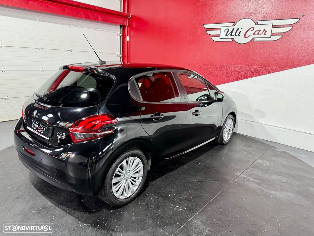 Peugeot 208 1.2 PureTech Style - 60
