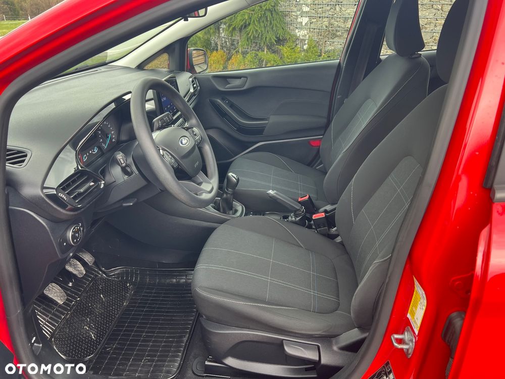 Ford Fiesta 1.1 S&S TITANIUM - 11