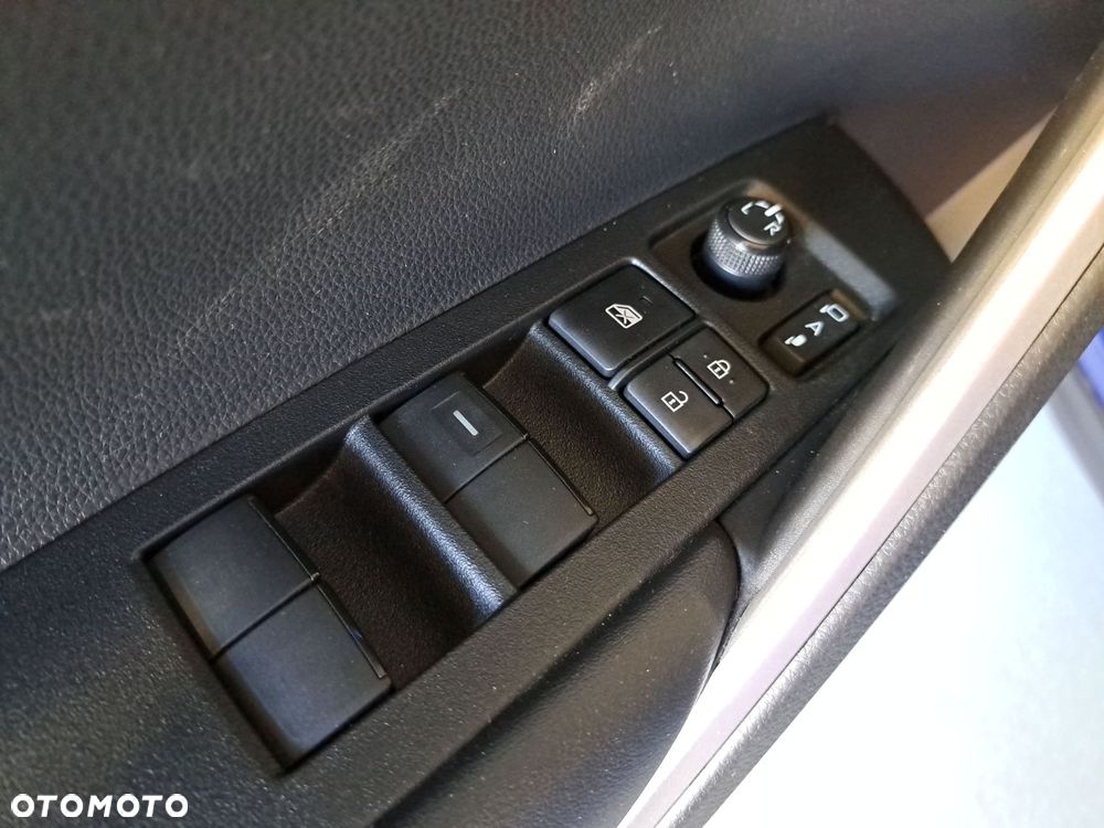 Toyota Corolla Cross 2.0 Hybrid Style - 35