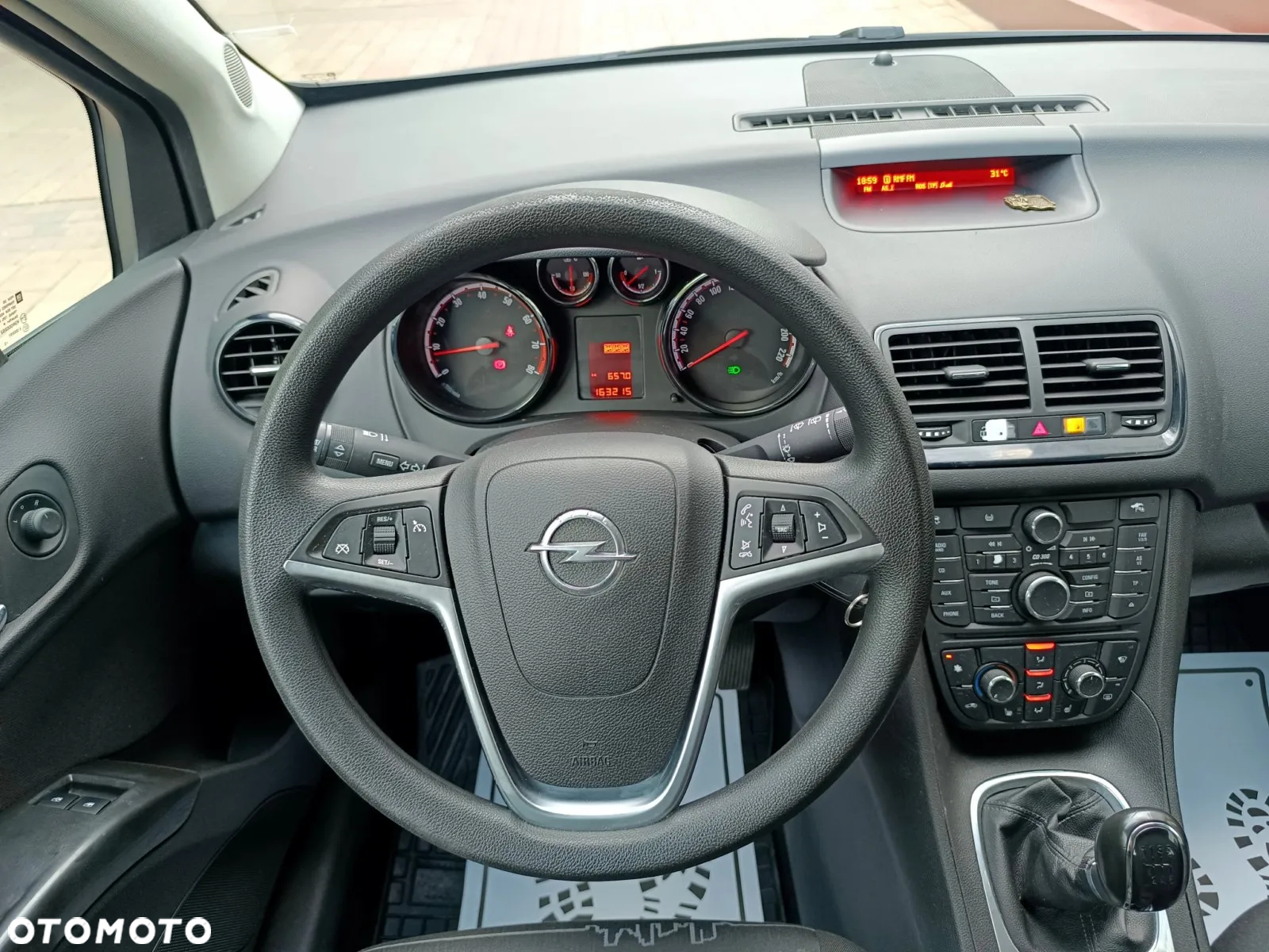 Opel Meriva 1.4 T Enjoy - 27