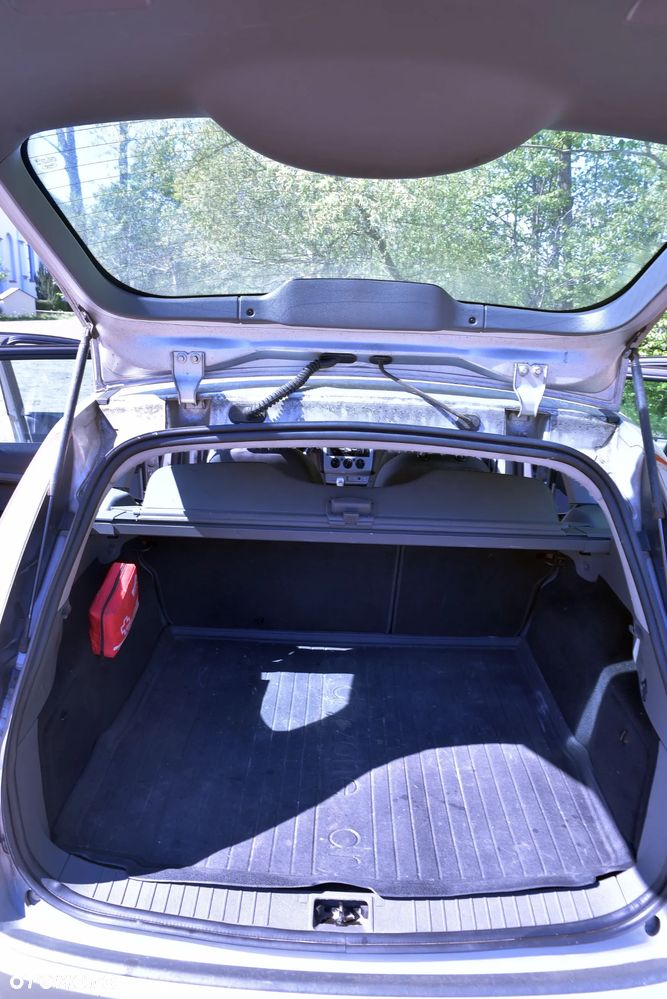 Ford Focus 1.6 TDCi Trend - 9