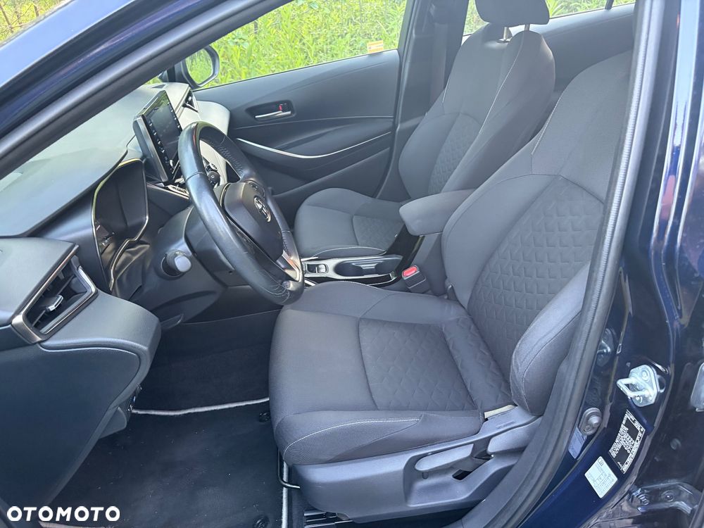 Toyota Corolla 1.8 Hybrid GPF Comfort - 24