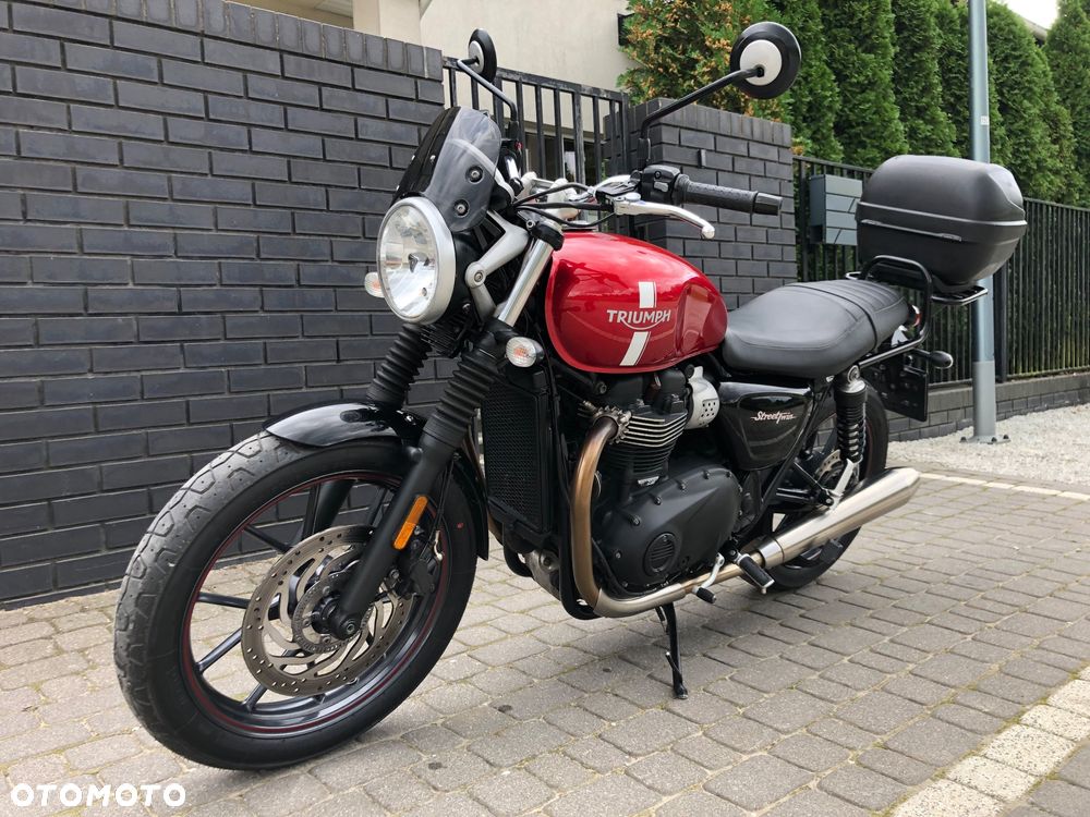 Triumph Street Twin - 5