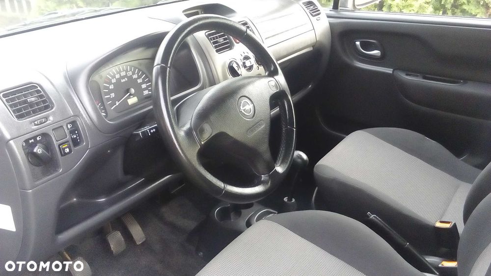 Opel Agila - 4