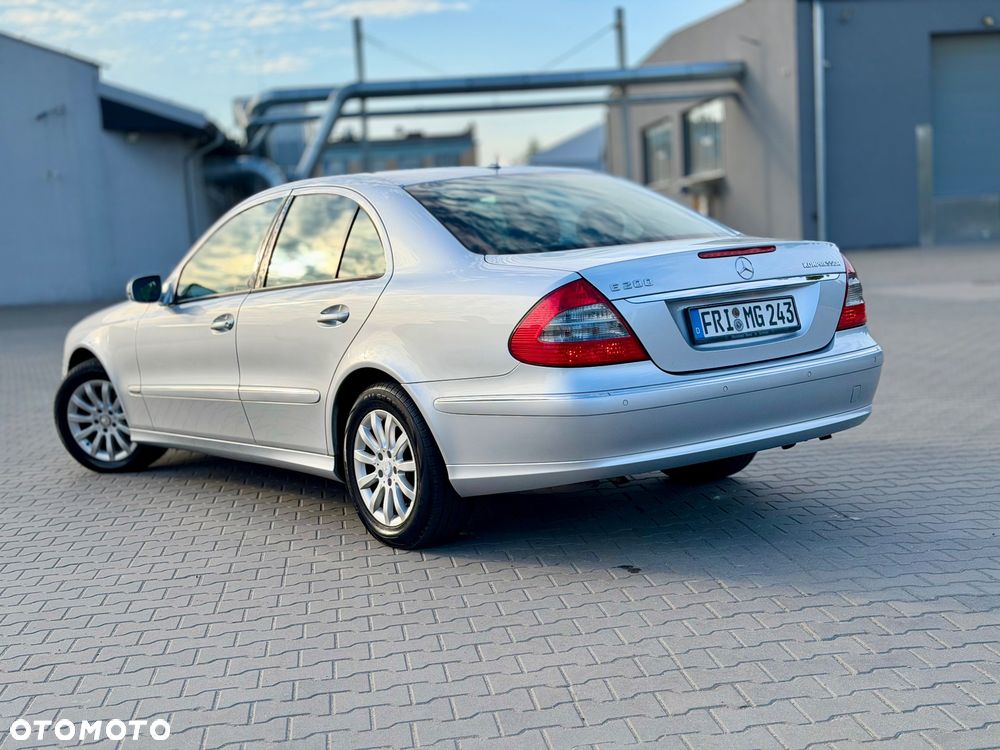 Mercedes-Benz Klasa E - 6