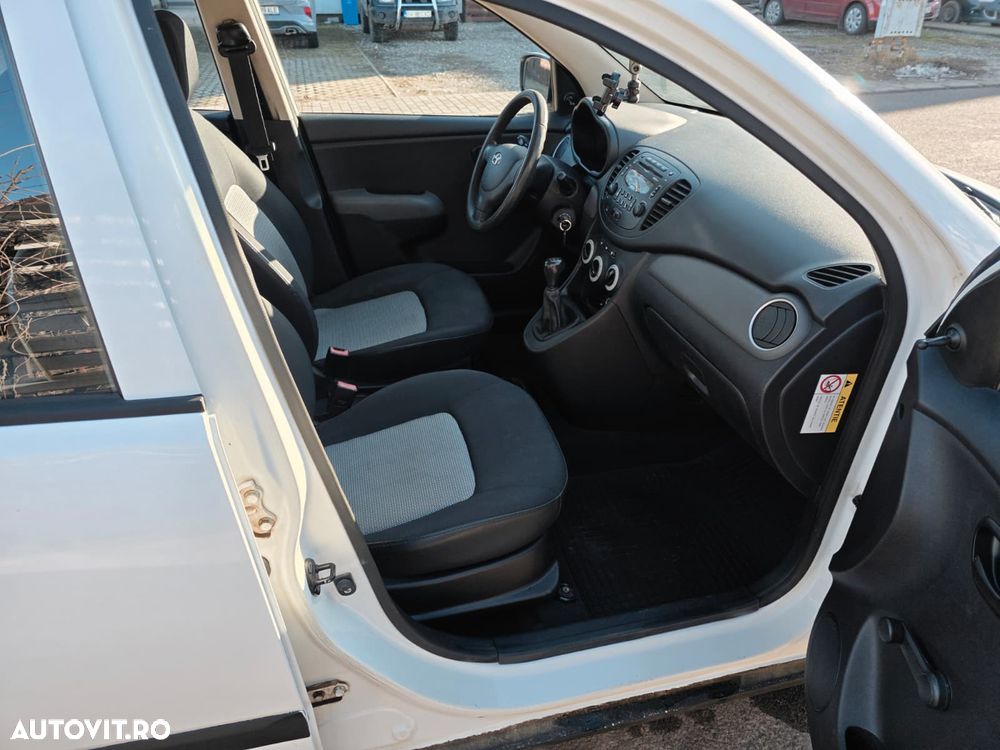 Hyundai i10 1.1 SOHC 5DR GL CLASSIC - 19