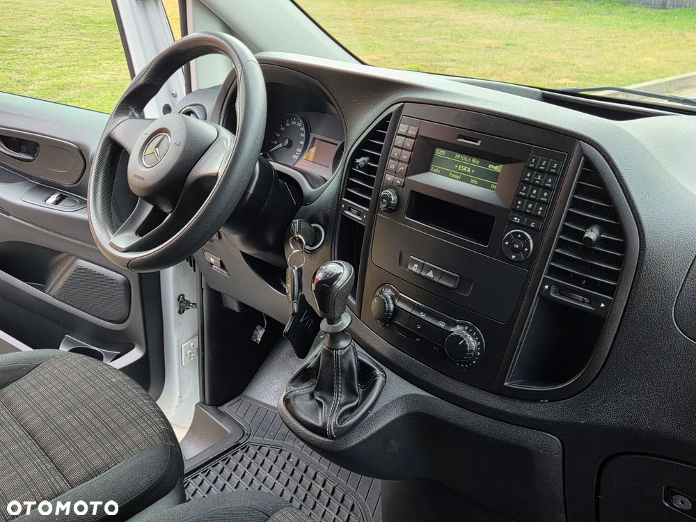 Mercedes-Benz Vito - 21