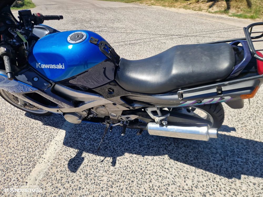Kawasaki ZZR 600 Possível Financiamento - 10