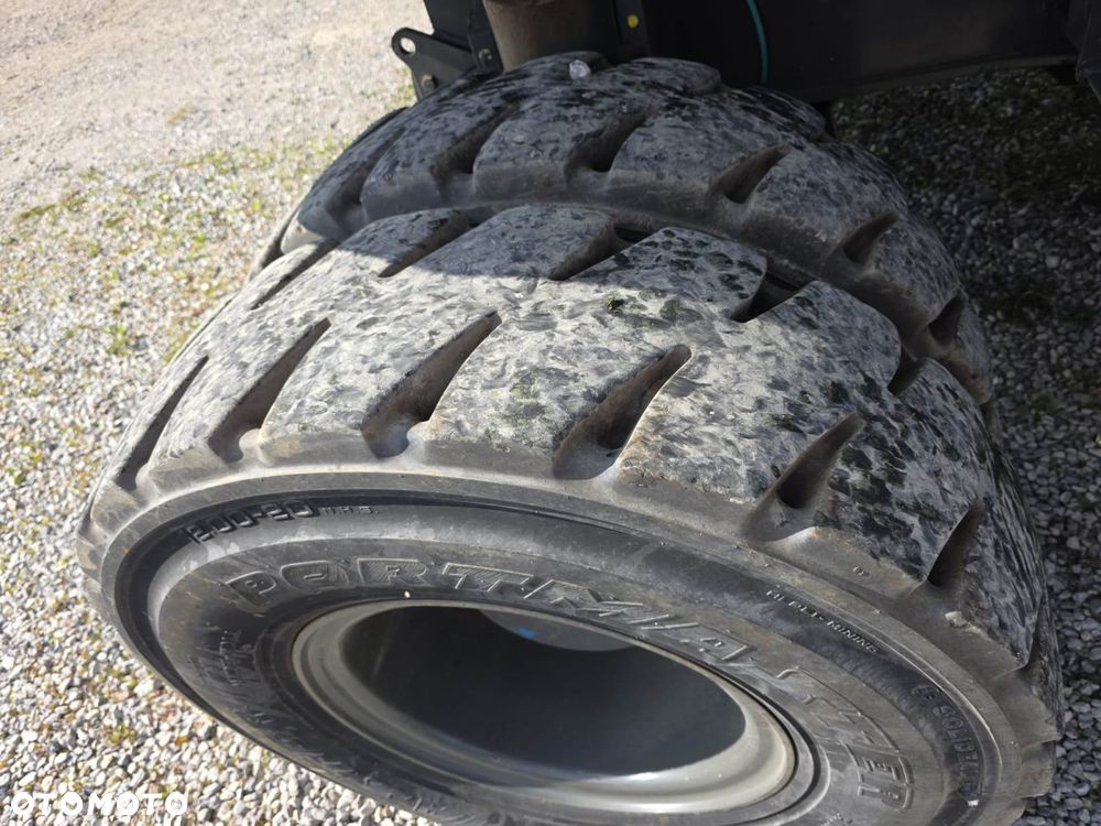 Sennebogen 730 jak CAT FUCHS TEREX ATLAS P596 - 15